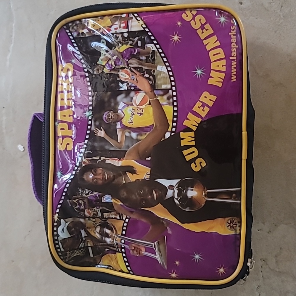Los Angeles Sparks Lunch Box Rare women National Basketball League SZ M